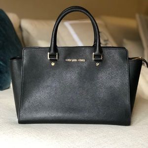 Michael Kors Selma Saffiano Leather Medium Satchel